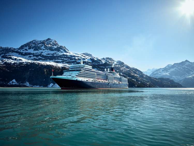 Queen Elizabeth sailing through Glacier Bay, Alaska