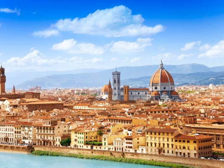 Cityscape panorama of Arno river, towers and cathedrals of Florence; Shutterstock ID 185126858; purchase_order: 20231213; job: ; client: ; other: Web booking opening promo