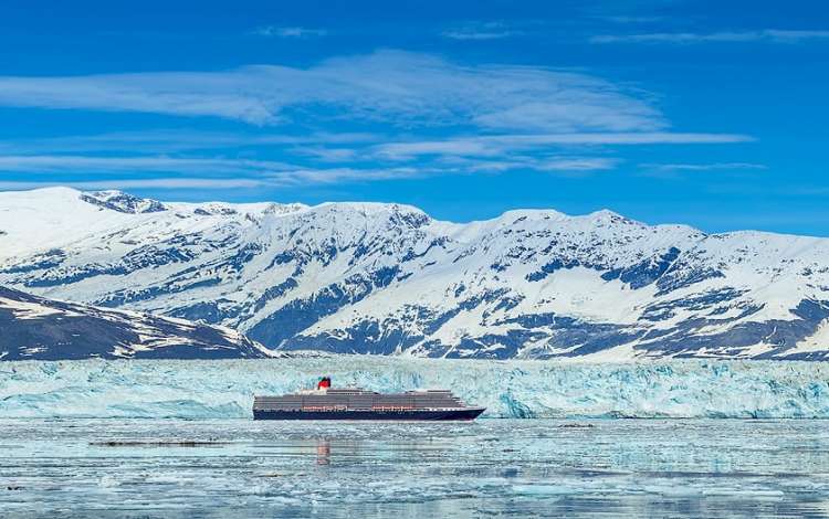 Queen Elizabeth sailing past Hubbard Glacier in Alaska