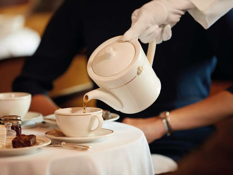 Afternoon Tea on board Queen Mary 2