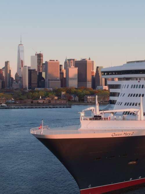 Queen Mary 2 in New York