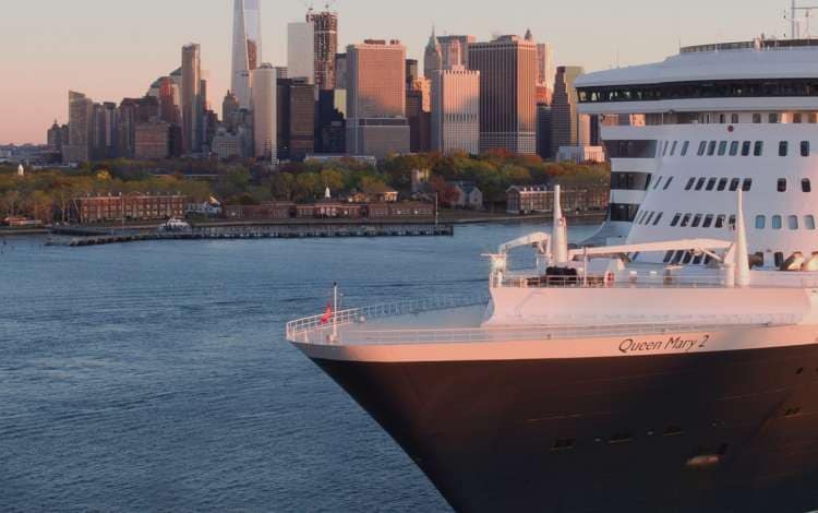 Queen Mary 2 in New York