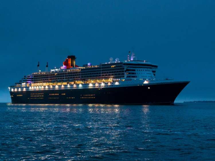 QM2 in Southampton Water in the evening