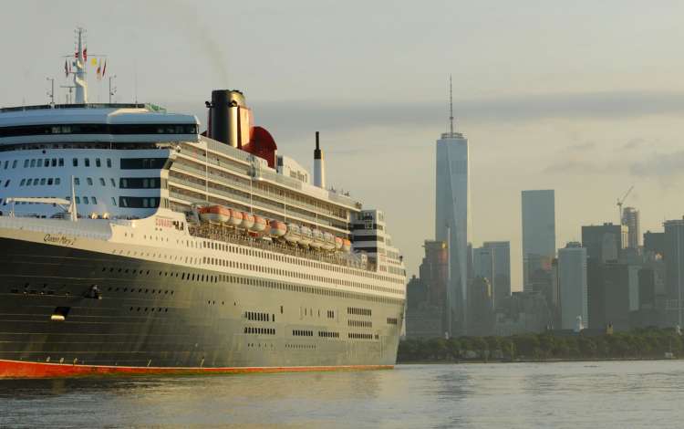 Queen Mary 2 arrives in New York, the final leg of her 175th Anniversary tour, Tuesday, July 14, 2015.  This month marks the 175th Anniversary of Cunard, and the companyÕs flagship, Queen Mary 2, has recreated the historic Transatlantic Crossing from Liverpool to Halifax and Boston made by the RMS Britannia in July 1840.   Although not a port of call in the original crossing made by Britannia, New York has been Cunard's North American home port for over a century.  (Photo by Diane Bondareff/AP Images for Cunard)
