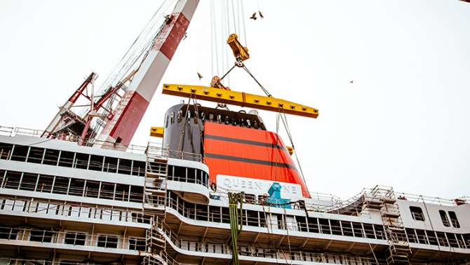 Queen Anne's funnel lift